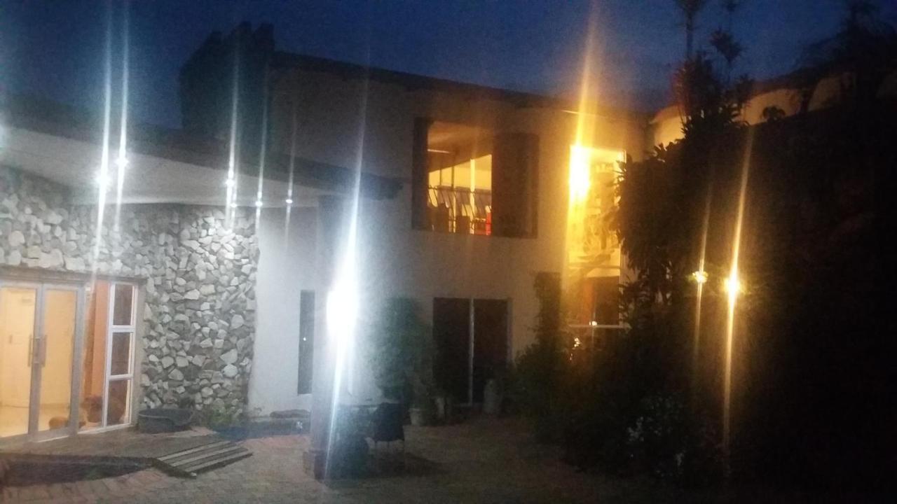 Serendipity Country House Amanzimtoti Exterior photo
